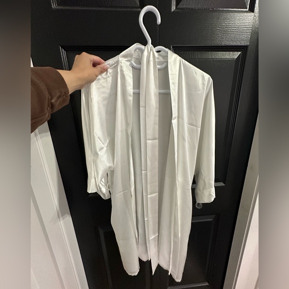 Bridal robe - Picture 2 of 2